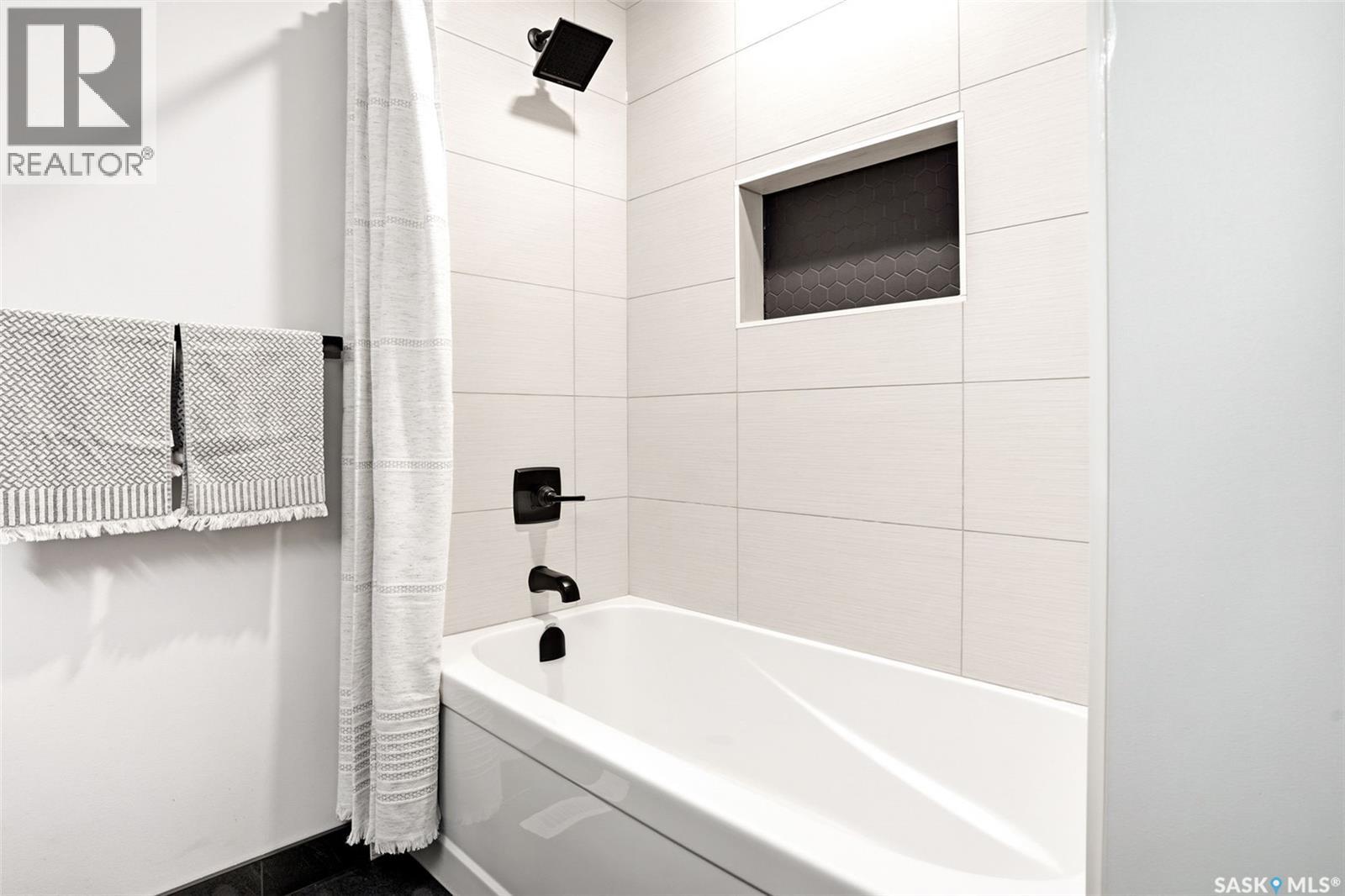 345 Mccarthy Boulevard N, Regina, Saskatchewan  S4R 5R3 - Photo 30 - SK034122