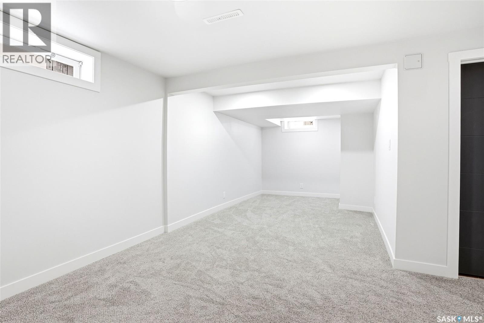 345 Mccarthy Boulevard N, Regina, Saskatchewan  S4R 5R3 - Photo 33 - SK034122