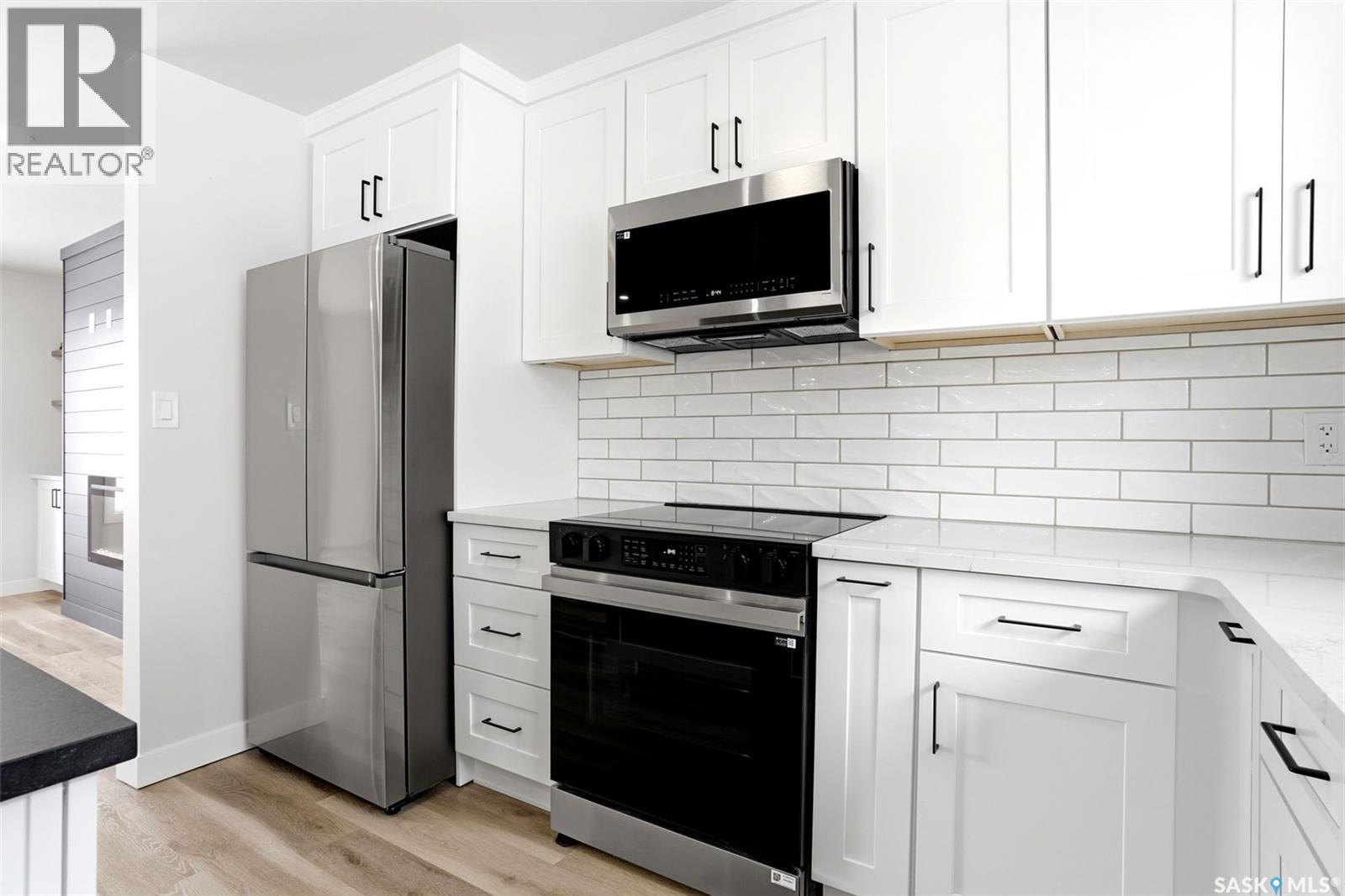 345 Mccarthy Boulevard N, Regina, Saskatchewan  S4R 5R3 - Photo 4 - SK034122