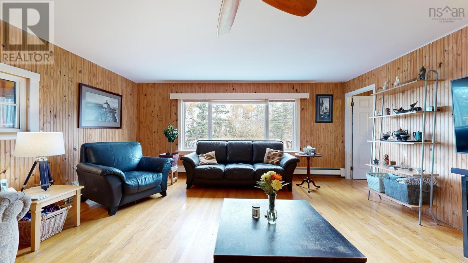 60 Cove Road, Halls Harbour, Nova Scotia  B0P 1J0 - Photo 19 - 202603819