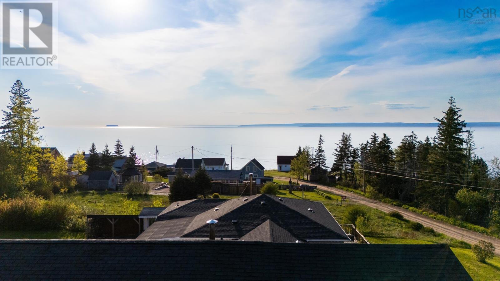 60 Cove Road, Halls Harbour, Nova Scotia  B0P 1J0 - Photo 48 - 202603819