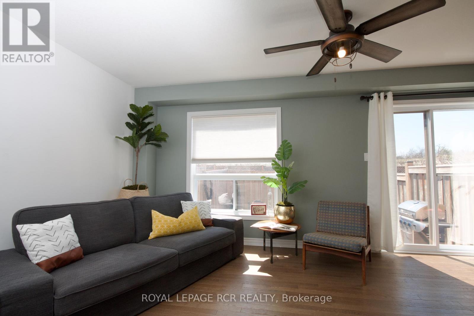 27 - 124 Parkinson Crescent, Orangeville, Ontario  L9W 6X3 - Photo 7 - W13061394