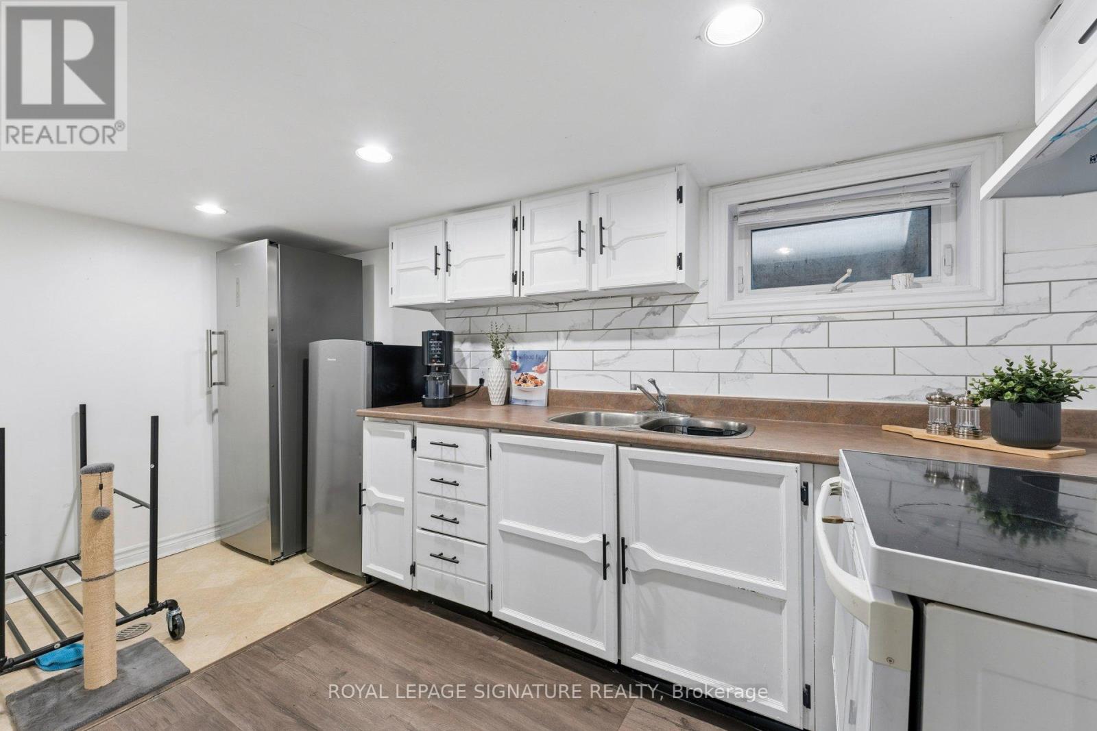 71 English Street, Brampton, Ontario  L6X 1L5 - Photo 37 - W13061414