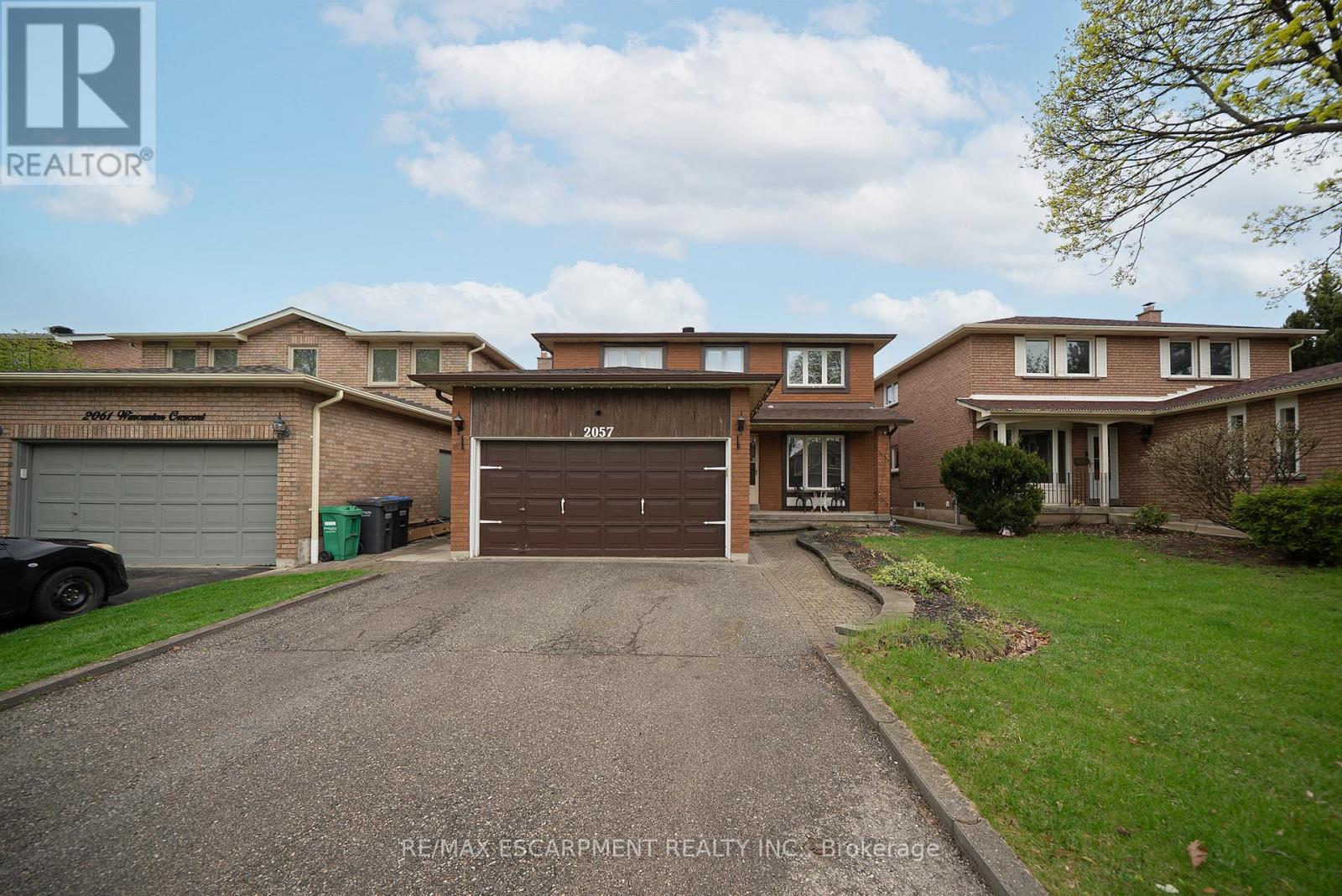2057 WINCANTON CRESCENT, Mississauga, Ontario