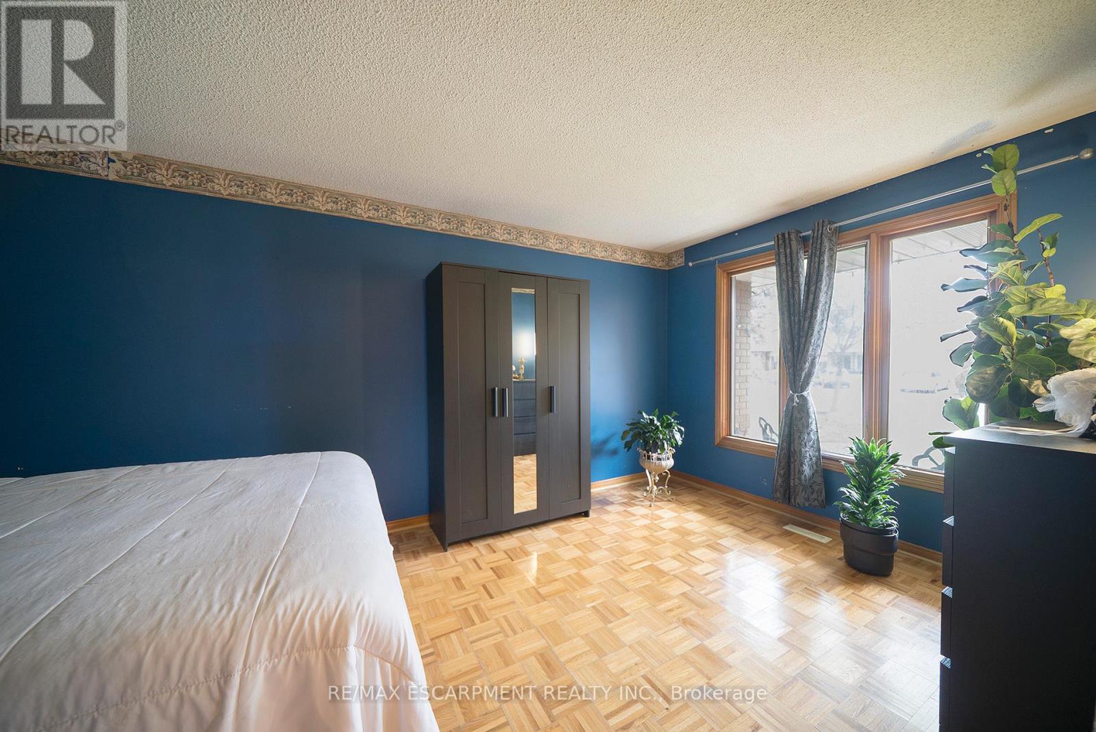2057 Wincanton Crescent, Mississauga, Ontario  L5M 3E4 - Photo 15 - W13061438