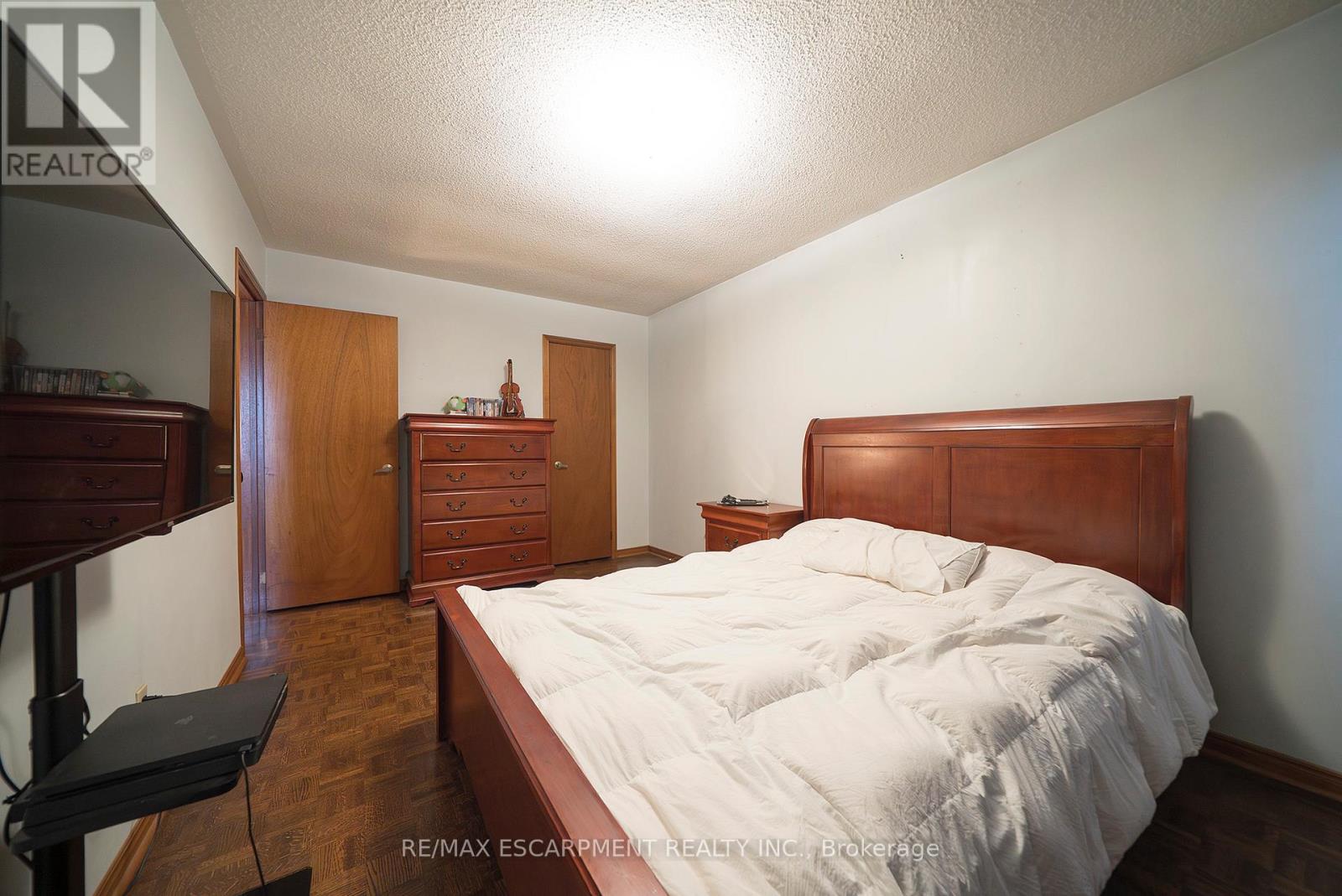 2057 Wincanton Crescent, Mississauga, Ontario  L5M 3E4 - Photo 25 - W13061438