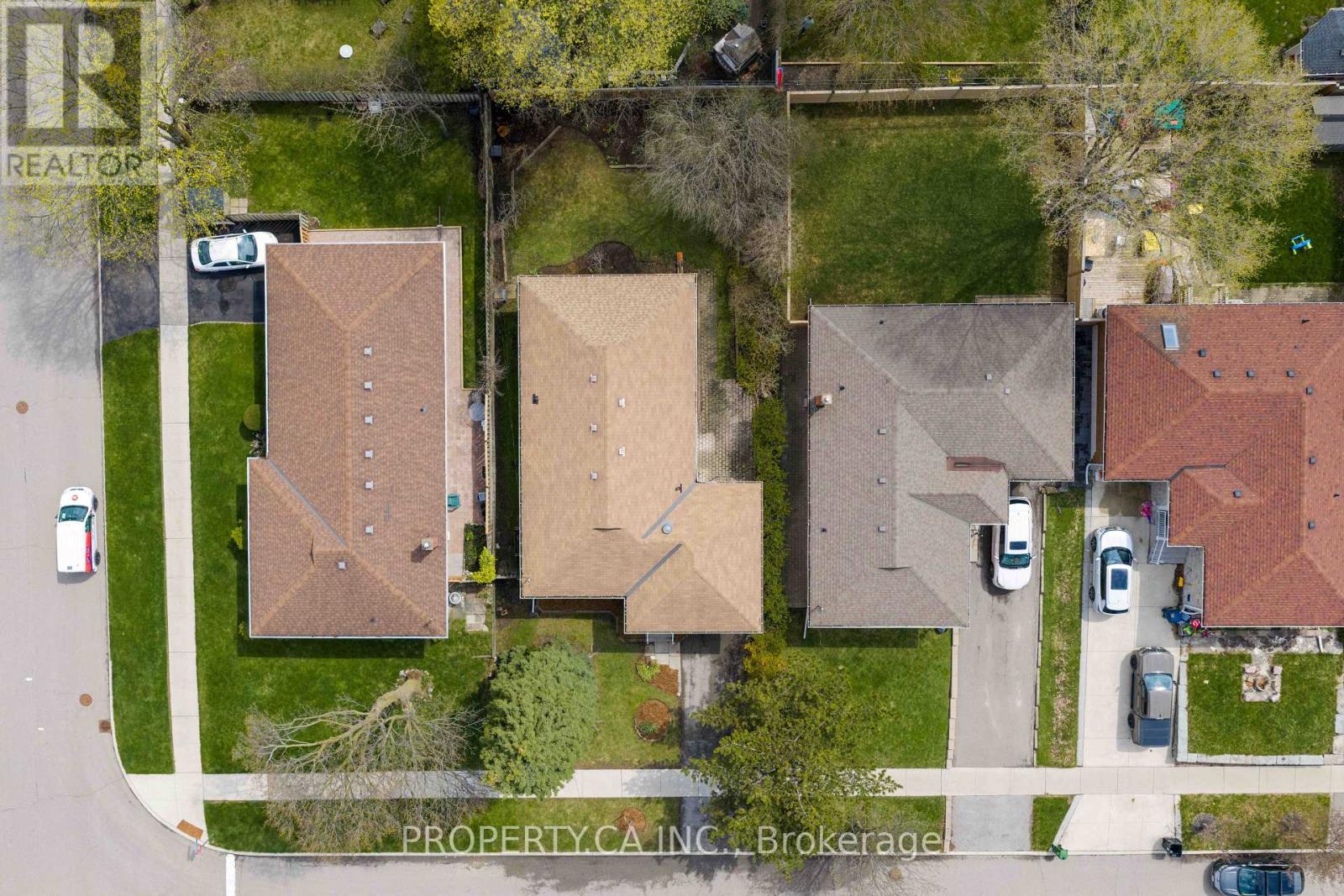 19 Jill Crescent, Toronto, Ontario  M9B 6B2 - Photo 26 - W13061456