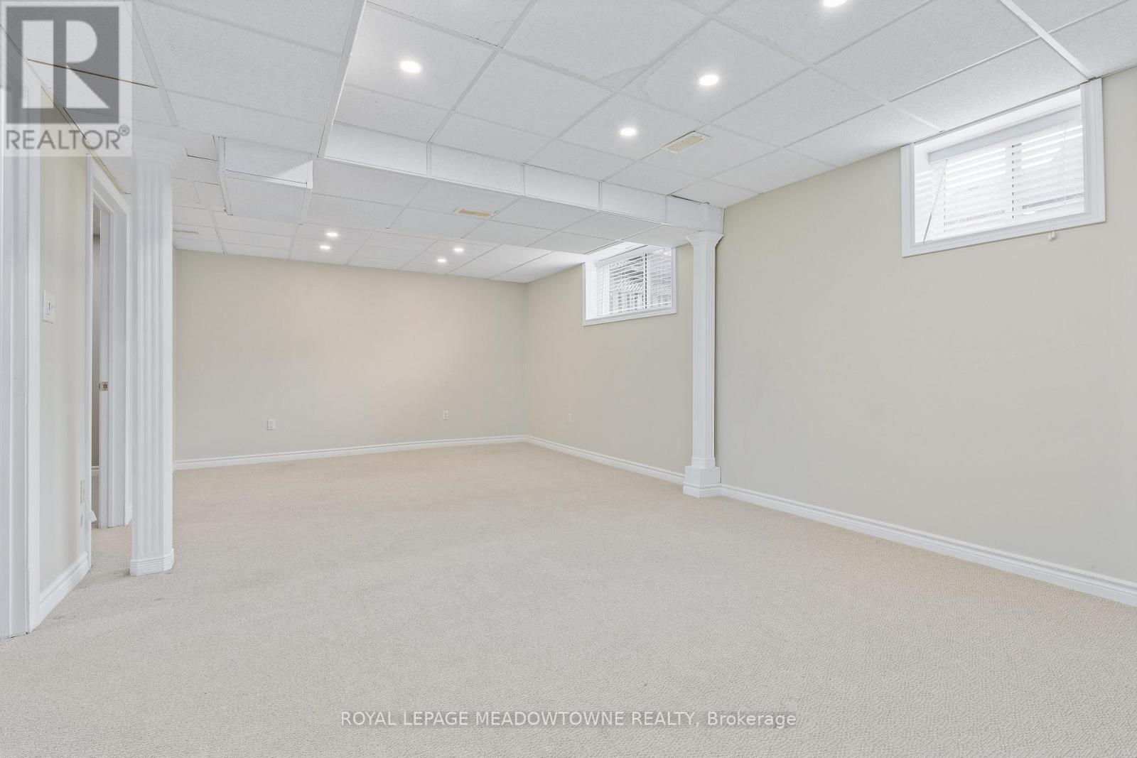 8 Bonnette Street, Halton Hills, Ontario  L7J 2Z9 - Photo 27 - W13061466