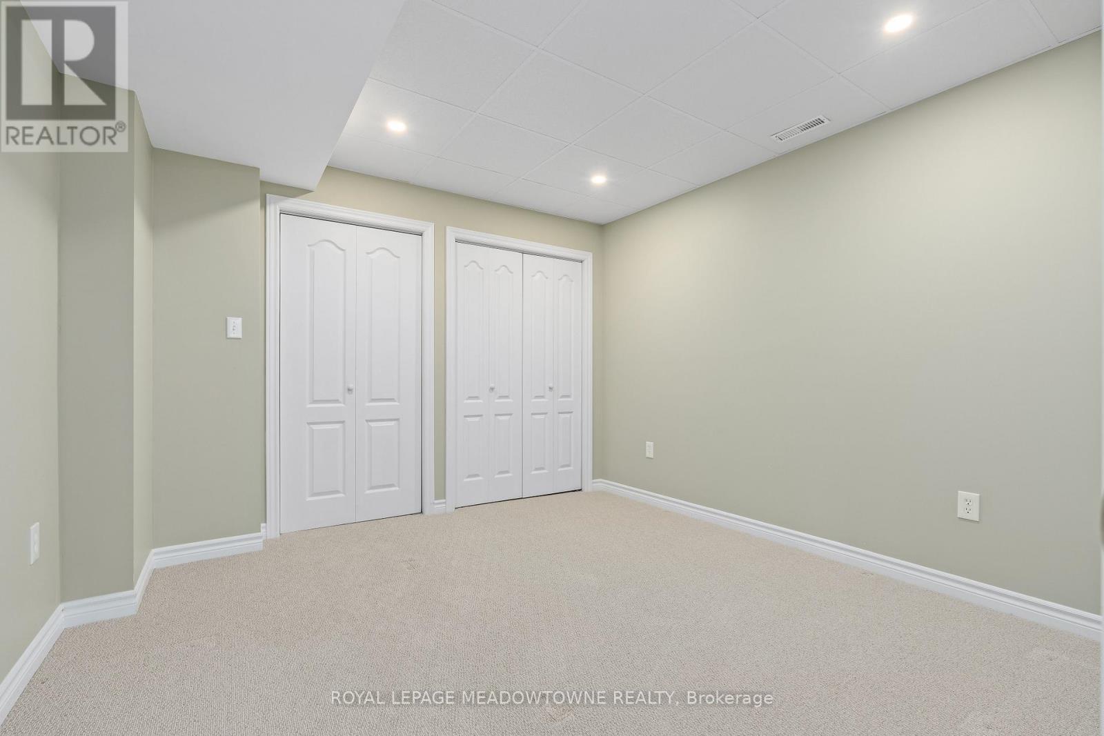 8 Bonnette Street, Halton Hills, Ontario  L7J 2Z9 - Photo 30 - W13061466