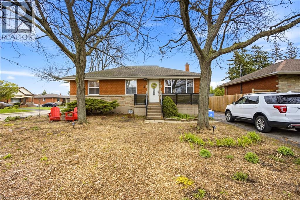 3 FAY Avenue, Hamilton, Ontario