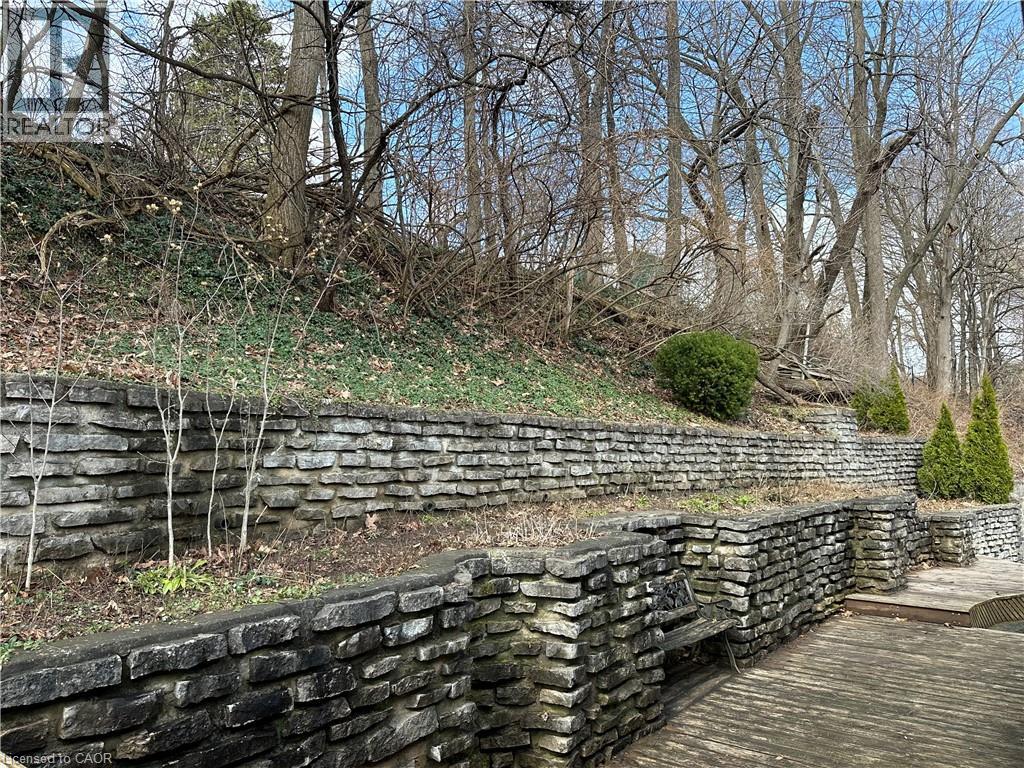 22 Dundonald Road, Cambridge, Ontario  N1S 3H3 - Photo 36 - 40825368