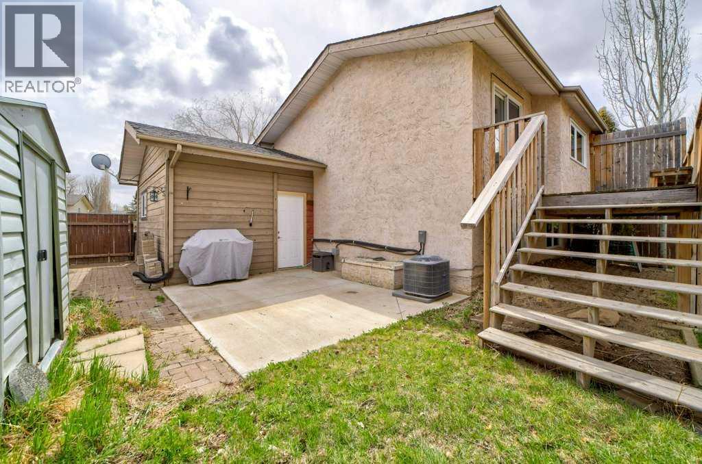 70 Princeton Road W, Lethbridge, Alberta  T1K 5A2 - Photo 6 - A2295851