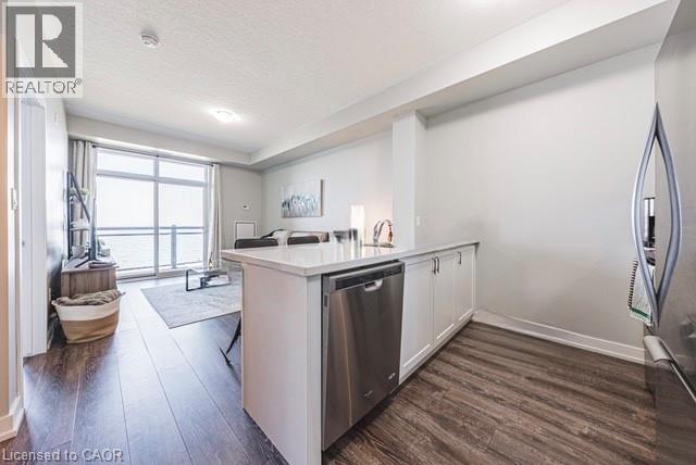 35 Southshore Crescent Unit# 333, Stoney Creek, Ontario  L8E 0J2 - Photo 5 - 40824892