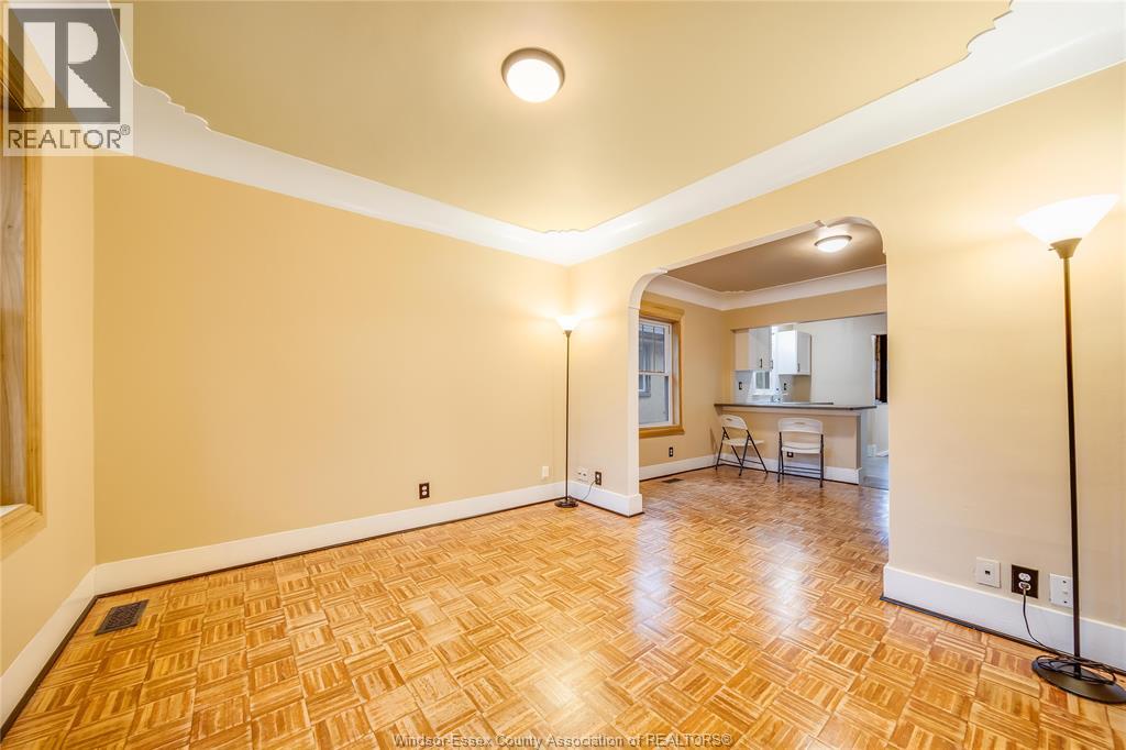 1046 Elsmere, Windsor, Ontario  N9A 2B2 - Photo 10 - 26009589