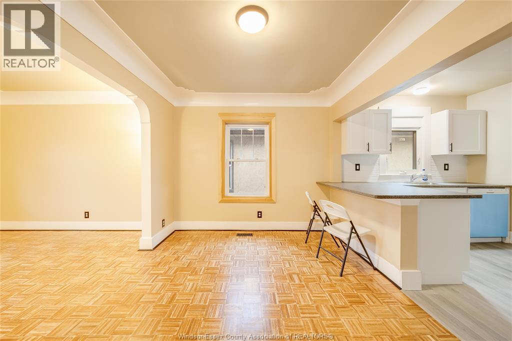 1046 Elsmere, Windsor, Ontario  N9A 2B2 - Photo 14 - 26009589