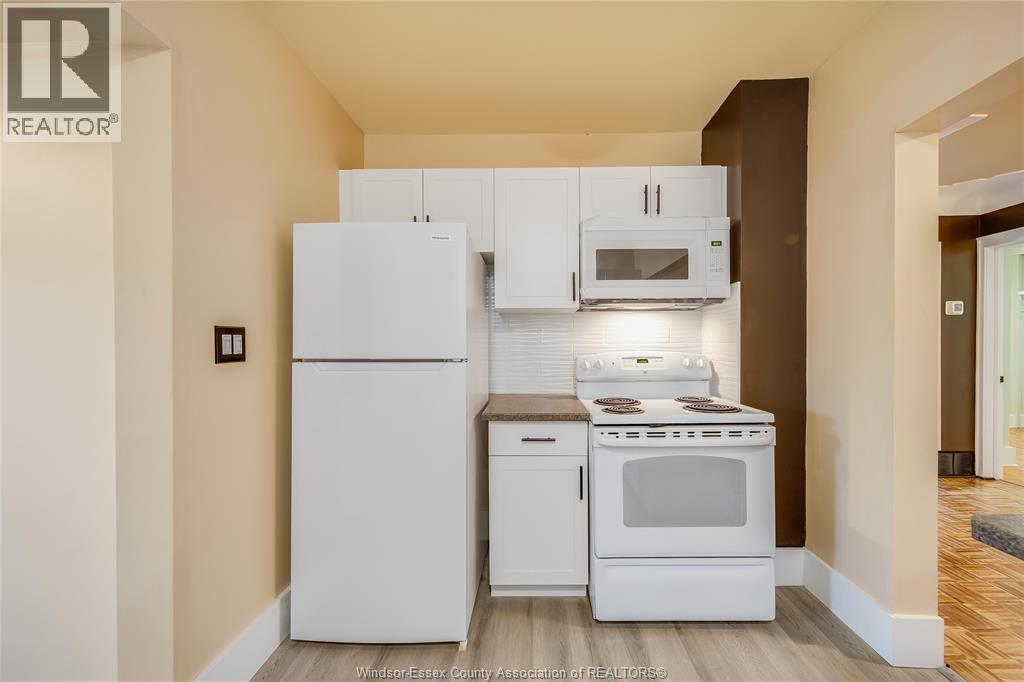 1046 Elsmere, Windsor, Ontario  N9A 2B2 - Photo 19 - 26009589
