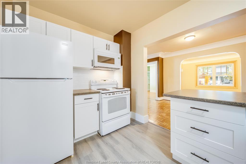 1046 Elsmere, Windsor, Ontario  N9A 2B2 - Photo 20 - 26009589