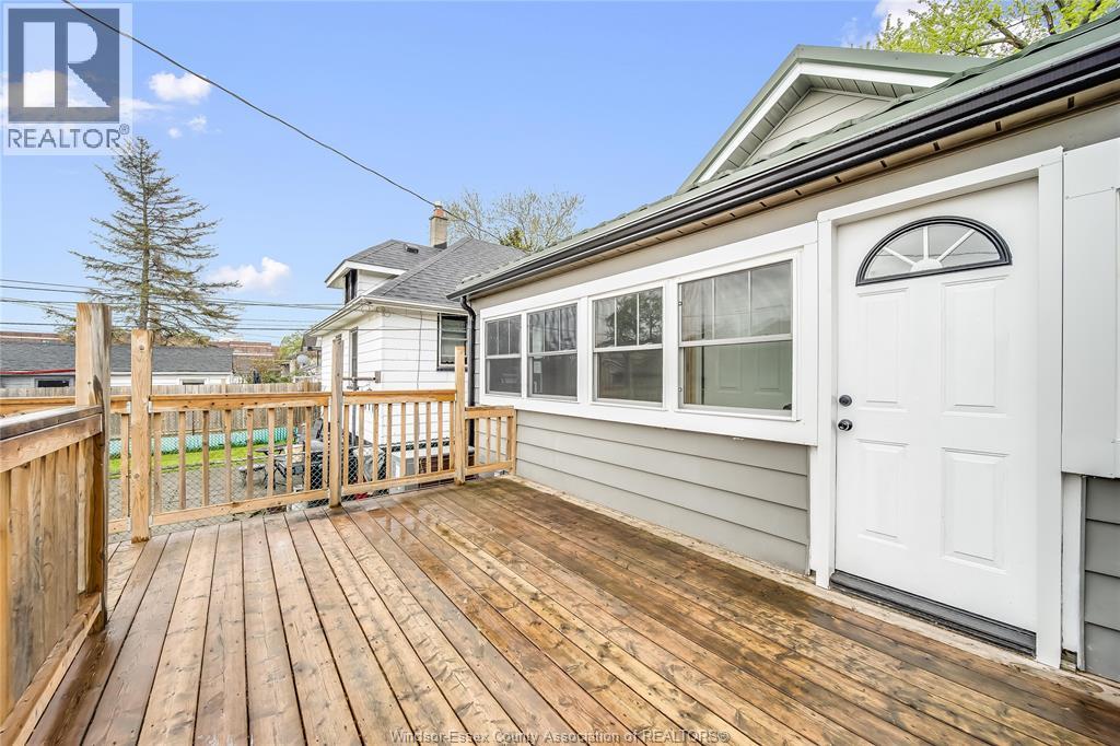 1046 Elsmere, Windsor, Ontario  N9A 2B2 - Photo 37 - 26009589