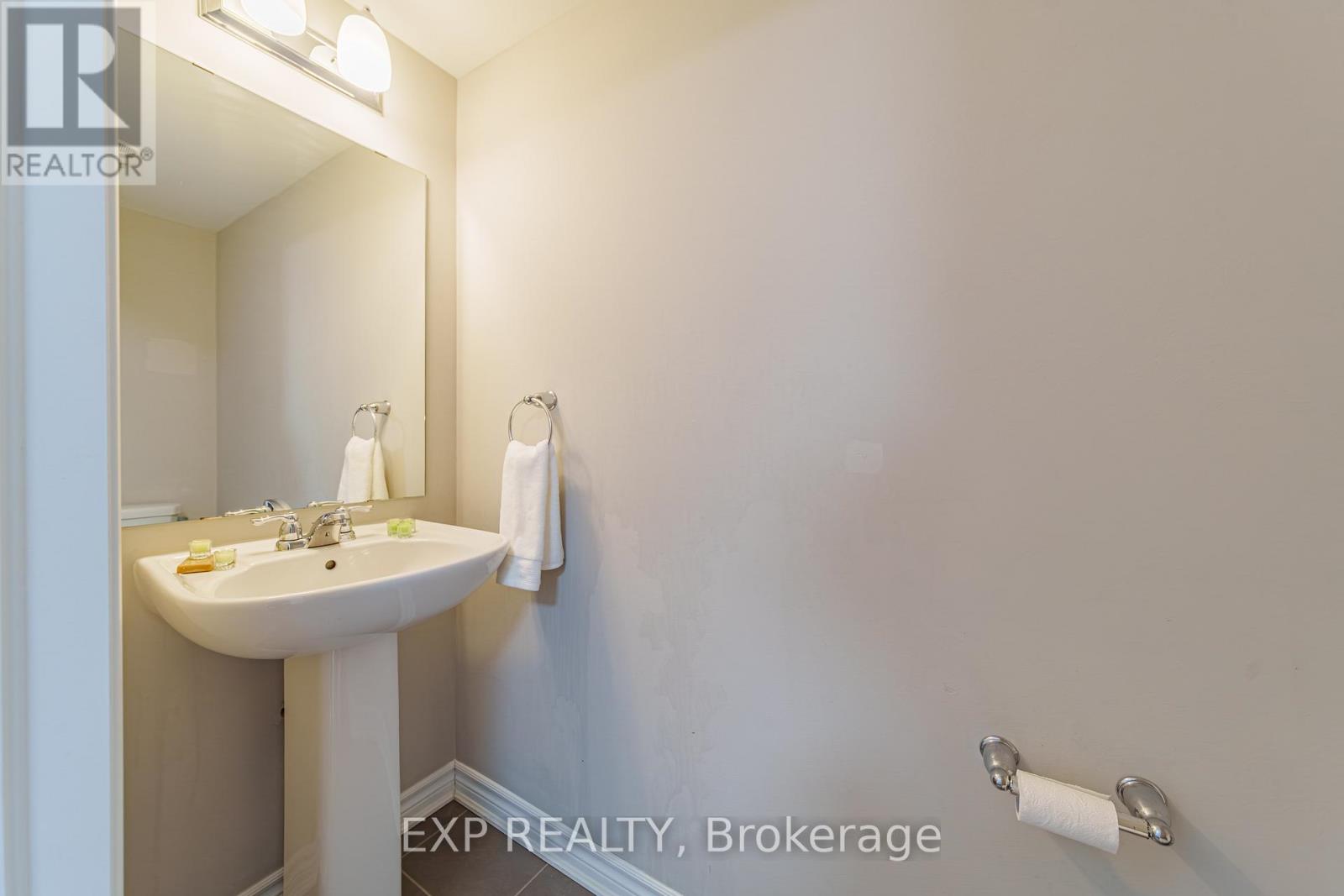 523 Ensatina Crescent, Ottawa, Ontario  K2J 6H4 - Photo 4 - X12991830