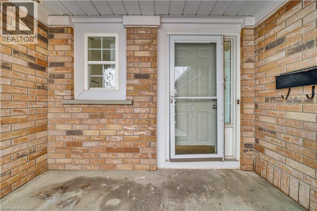 540 Mariner Drive, Waterloo, Ontario  N2K 3Y8 - Photo 3 - 40825682