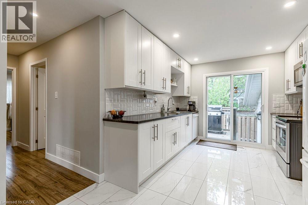 1345 Ester Drive, Burlington, Ontario  L7P 1L2 - Photo 11 - 40825321