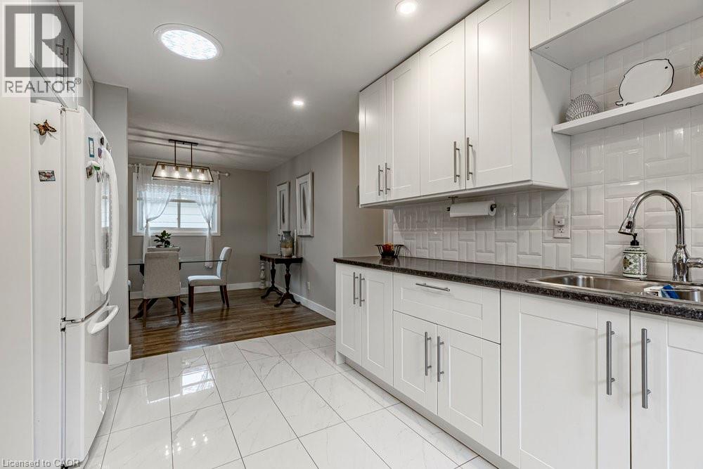 1345 Ester Drive, Burlington, Ontario  L7P 1L2 - Photo 14 - 40825321