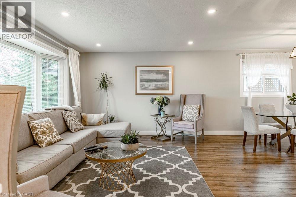 1345 Ester Drive, Burlington, Ontario  L7P 1L2 - Photo 7 - 40825321