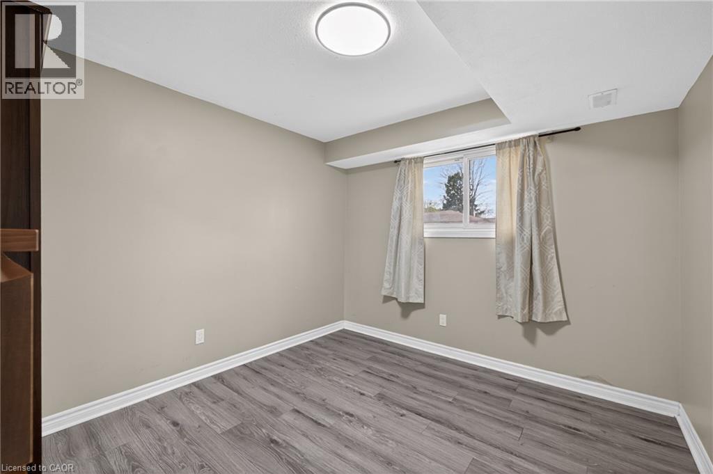 9 Sanderson Drive, Guelph, Ontario  N1H 6T7 - Photo 30 - 40825199