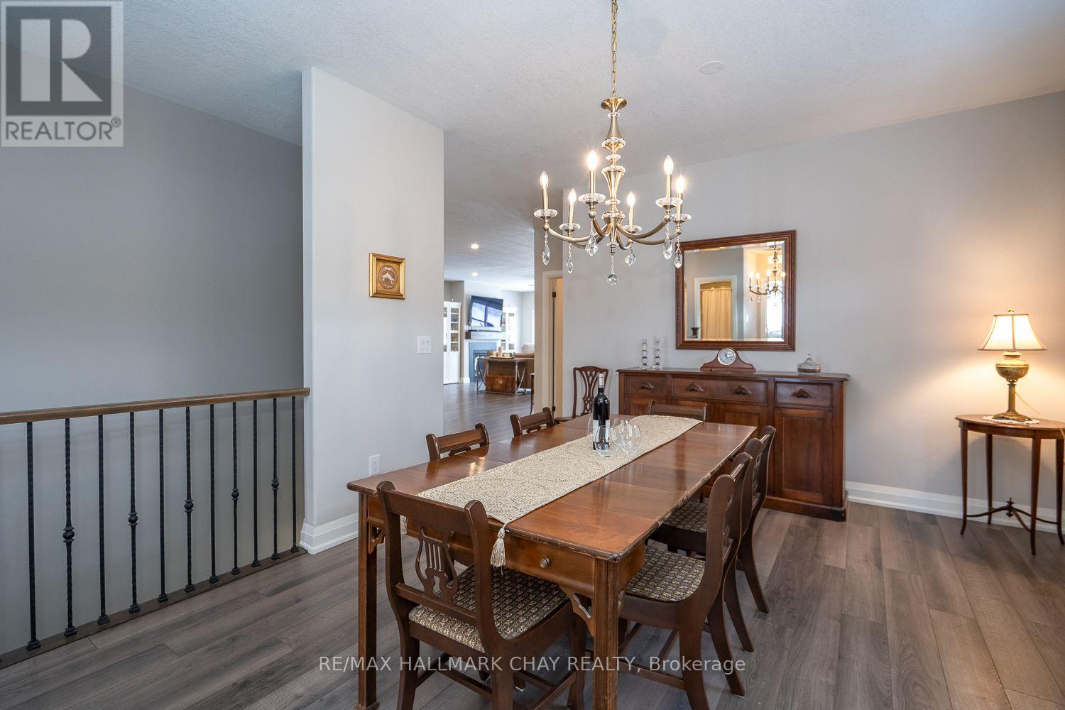 54 Landscape Drive, Oro-Medonte, Ontario  L0L 2L0 - Photo 21 - S12817826