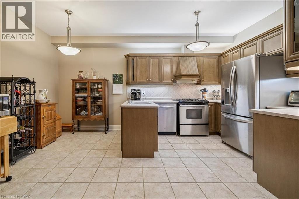 1019 North Shore Boulevard E Unit# 8, Burlington, Ontario  L7T 1X8 - Photo 11 - 40822983