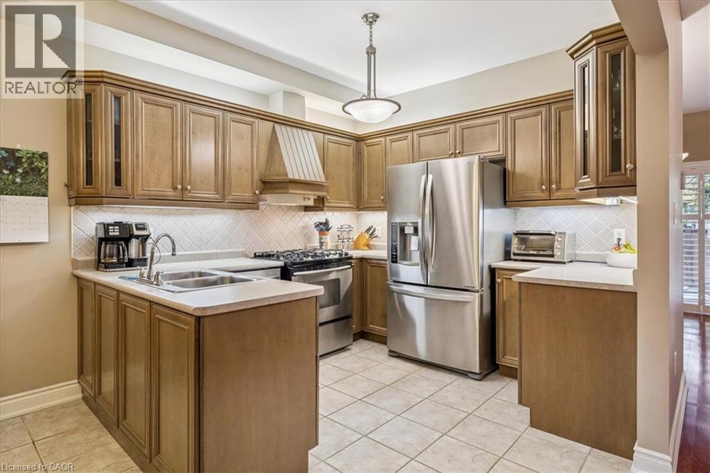 1019 North Shore Boulevard E Unit# 8, Burlington, Ontario  L7T 1X8 - Photo 13 - 40822983