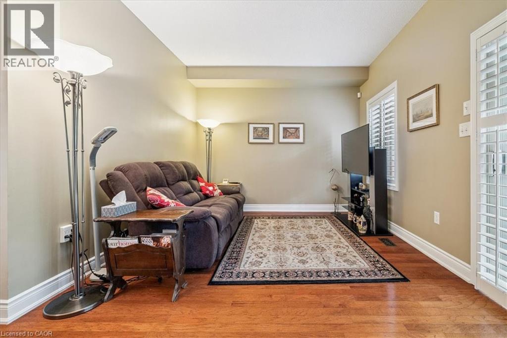 1019 North Shore Boulevard E Unit# 8, Burlington, Ontario  L7T 1X8 - Photo 17 - 40822983