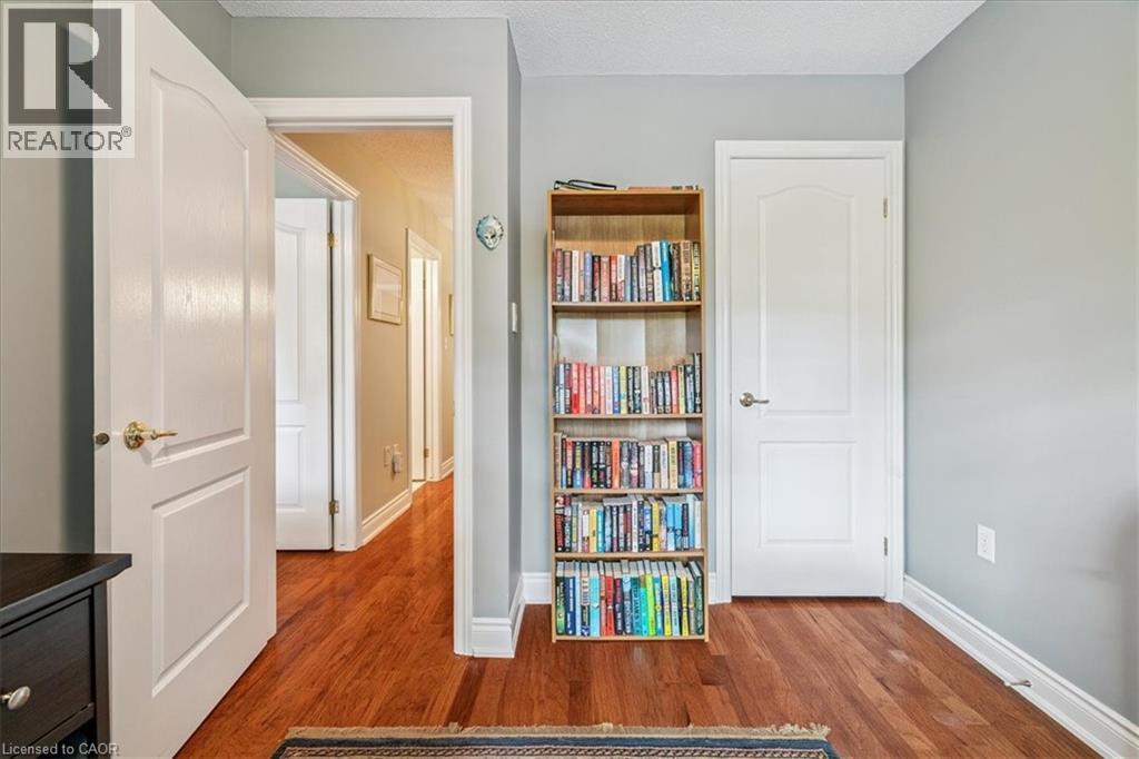 1019 North Shore Boulevard E Unit# 8, Burlington, Ontario  L7T 1X8 - Photo 32 - 40822983