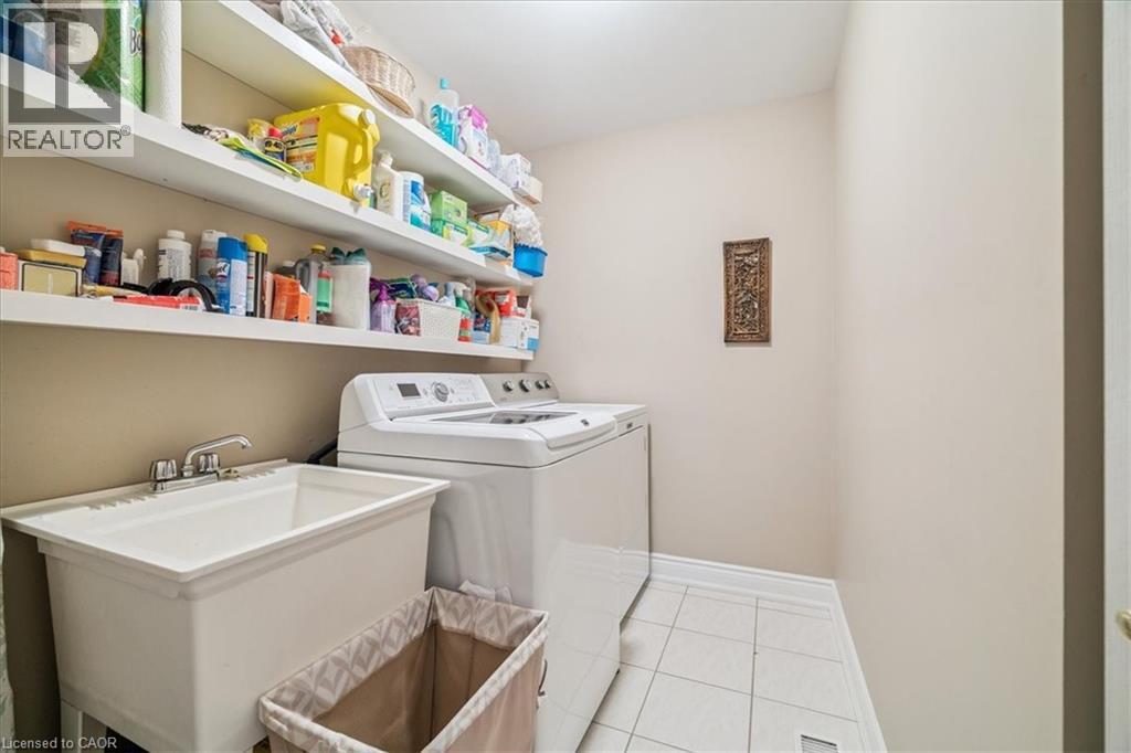 1019 North Shore Boulevard E Unit# 8, Burlington, Ontario  L7T 1X8 - Photo 34 - 40822983