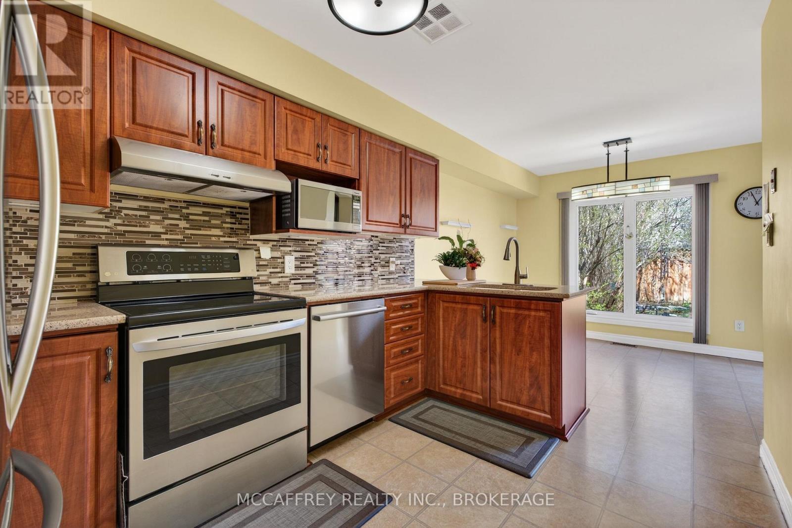 508 Farnham Court, Kingston, Ontario  K7M 8Y1 - Photo 16 - X13061564