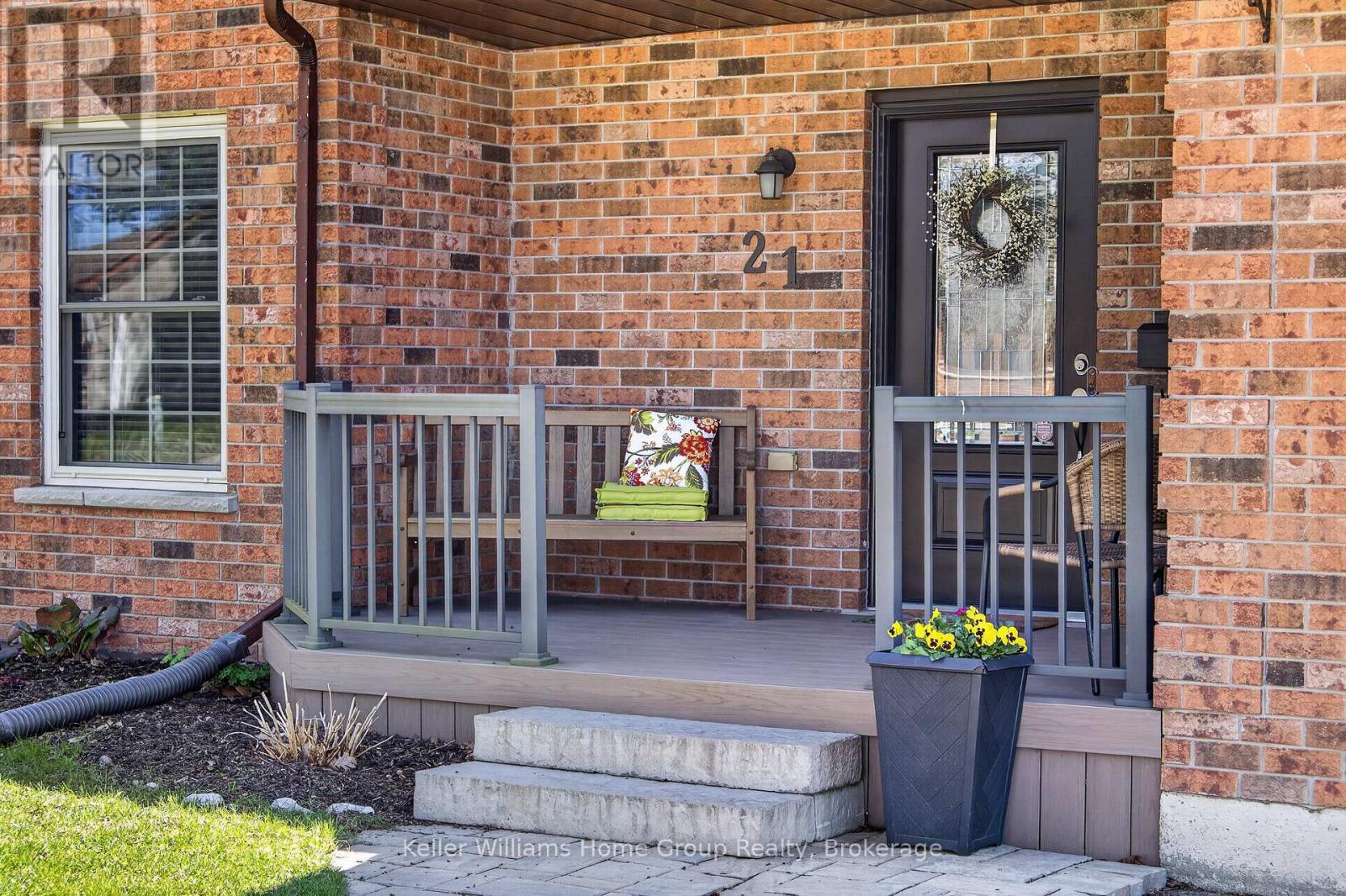 21 Brazolot Drive, Guelph (Kortright West), Ontario  N1G 4M2 - Photo 4 - X13061504