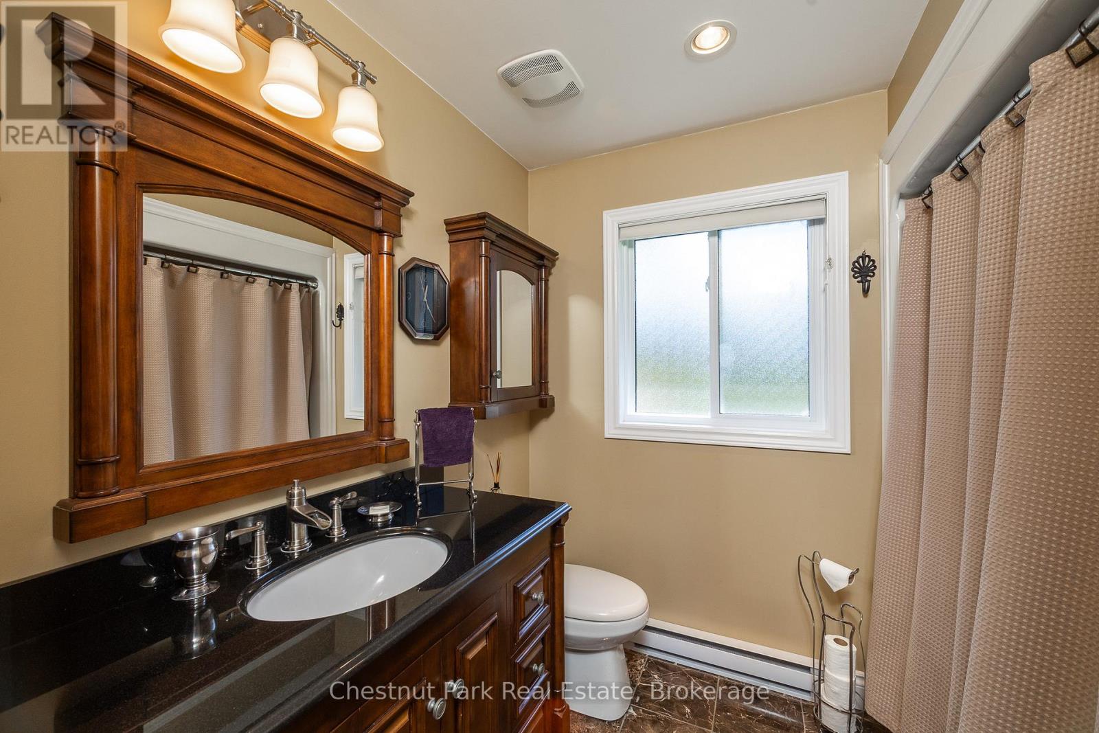 94 Zorra Drive, Northern Bruce Peninsula, Ontario  N0H 2R0 - Photo 36 - X13061526