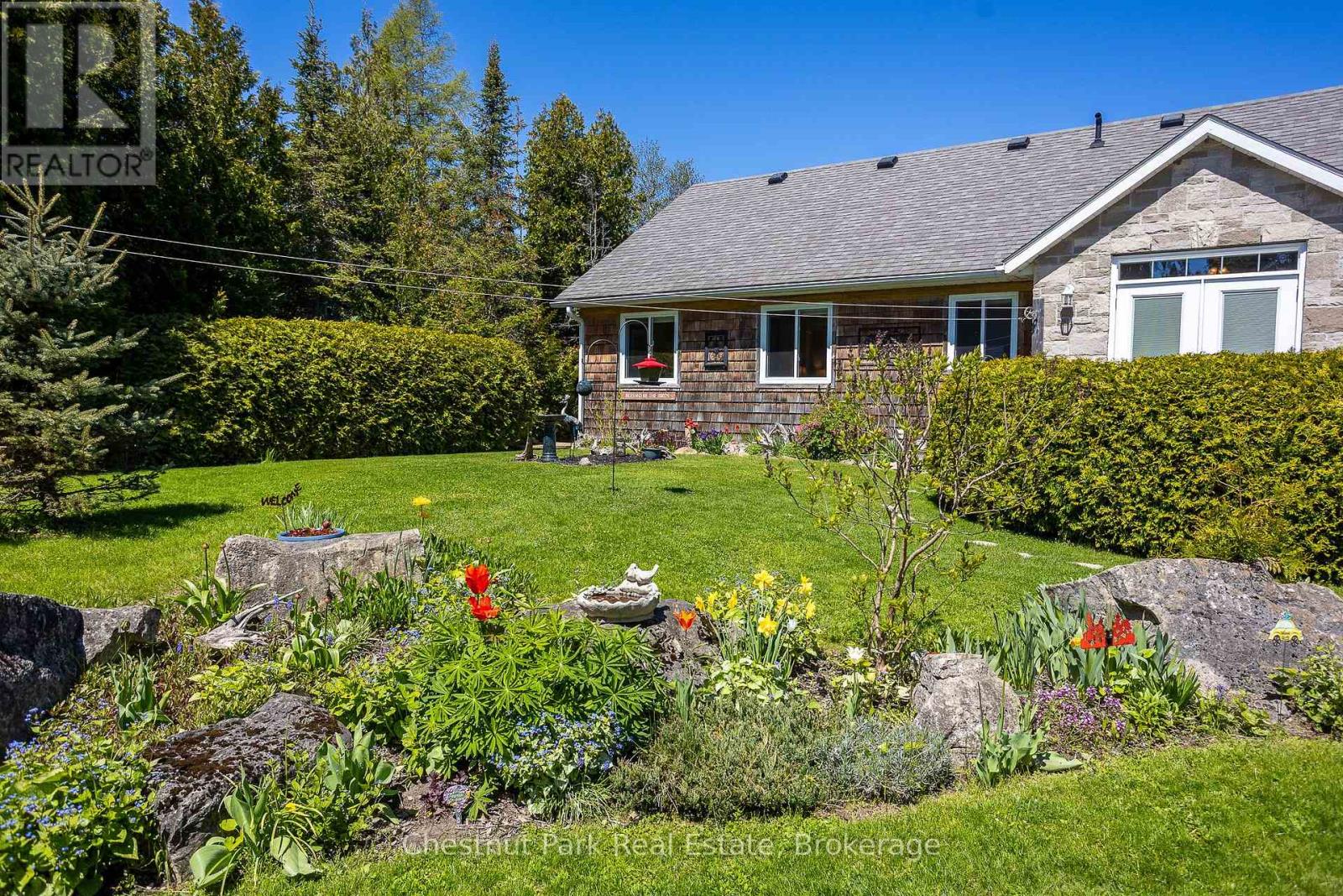 94 Zorra Drive, Northern Bruce Peninsula, Ontario  N0H 2R0 - Photo 4 - X13061526