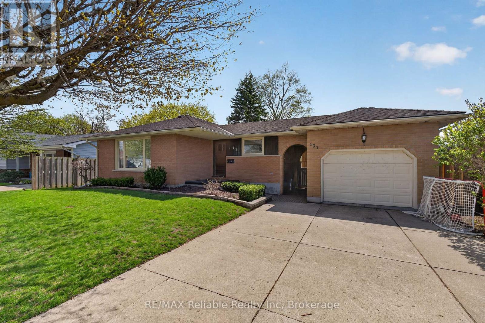 131 CAYLEY STREET, Goderich, Ontario