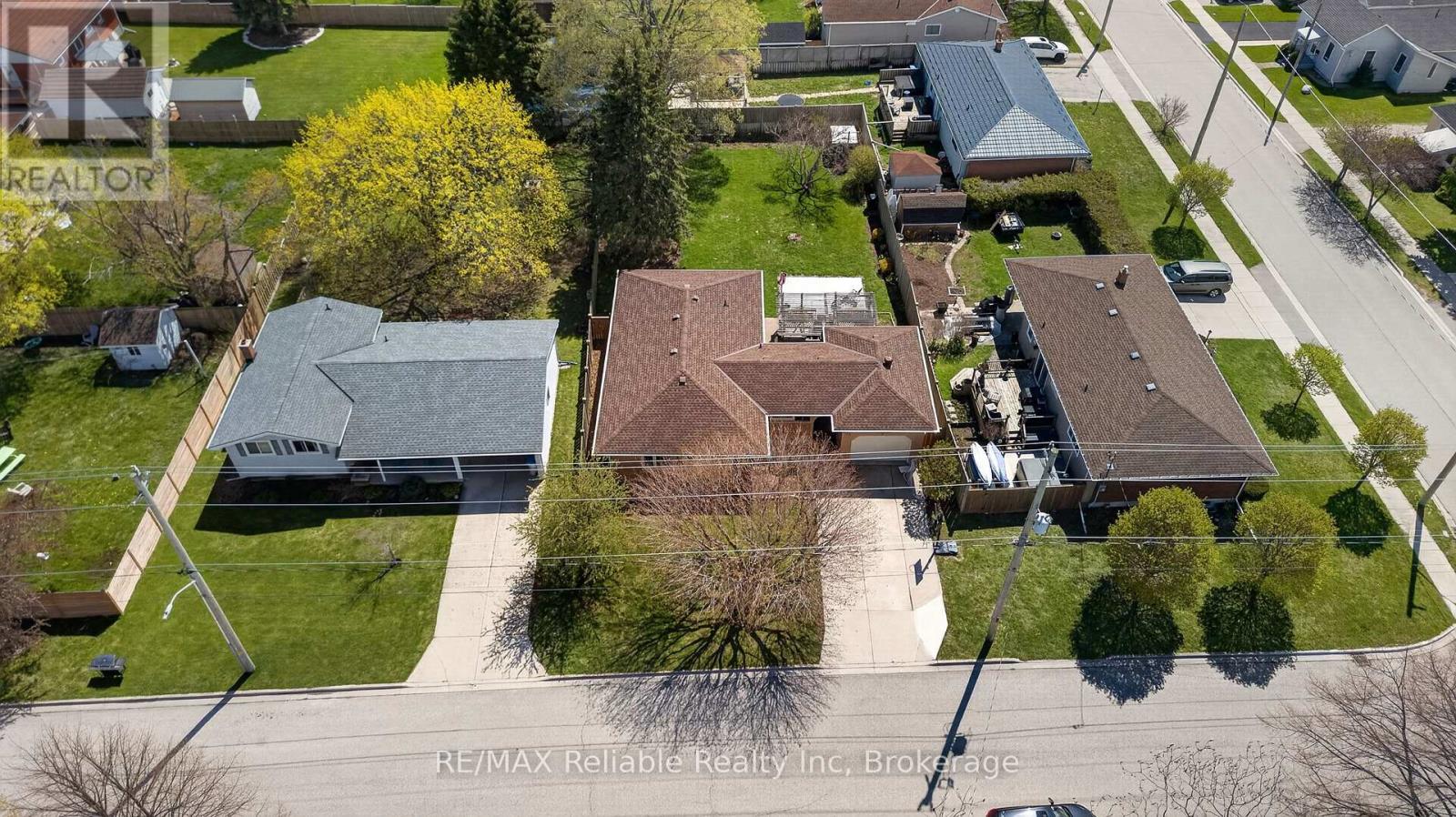 131 Cayley Street, Goderich (Goderich (Town)), Ontario  N7A 1Z9 - Photo 33 - X13061548