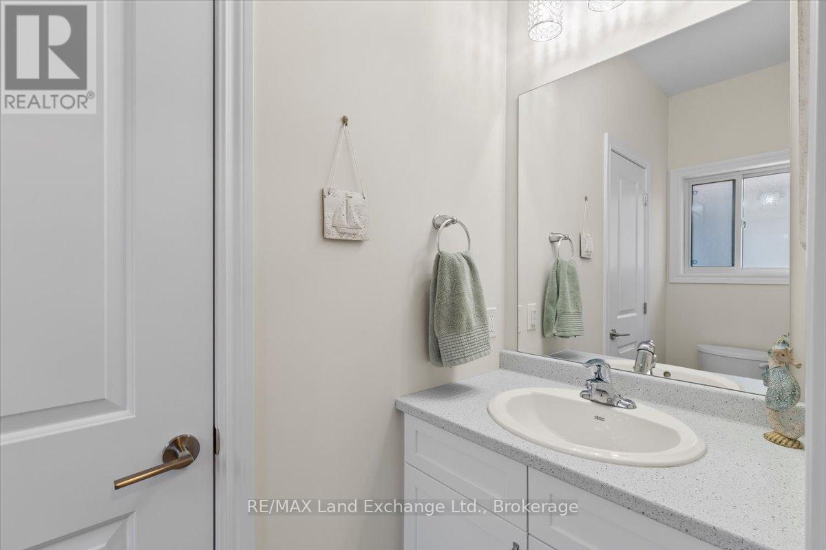 365 Rosner Drive, Saugeen Shores, Ontario  N0H 2C8 - Photo 13 - X13061658