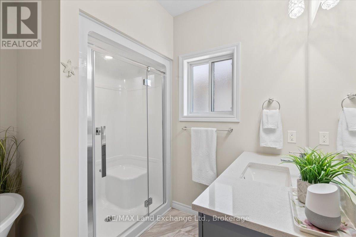 365 Rosner Drive, Saugeen Shores, Ontario  N0H 2C8 - Photo 16 - X13061658