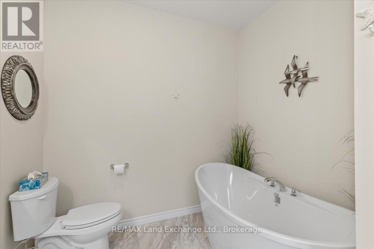 365 Rosner Drive, Saugeen Shores, Ontario  N0H 2C8 - Photo 18 - X13061658