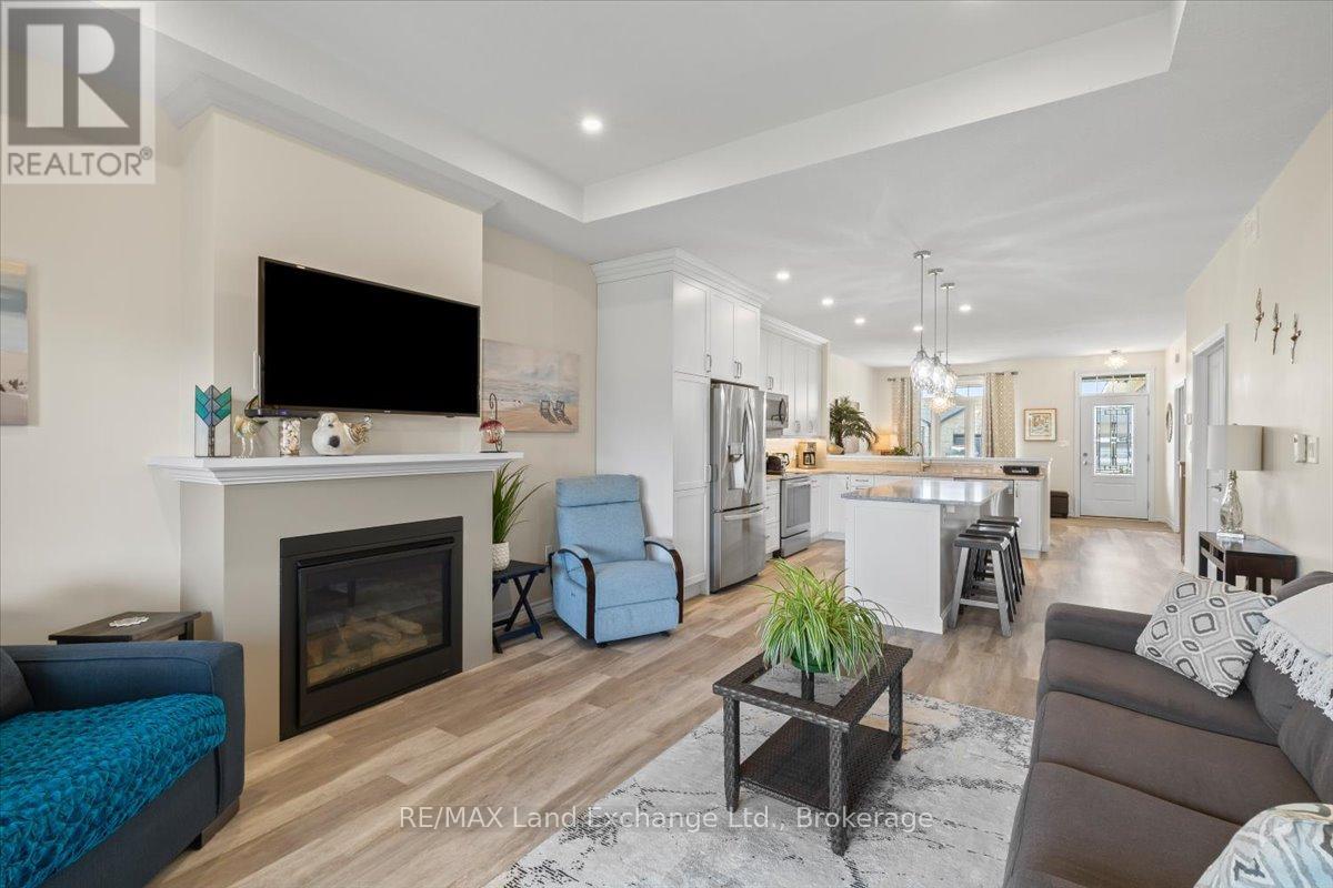 365 Rosner Drive, Saugeen Shores, Ontario  N0H 2C8 - Photo 6 - X13061658