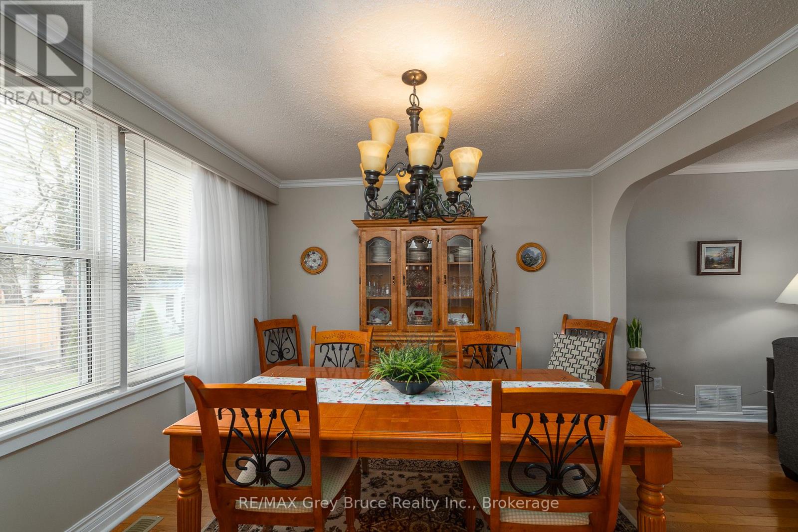 1295 4th Avenue W, Owen Sound, Ontario  N4K 4W7 - Photo 10 - X13061664