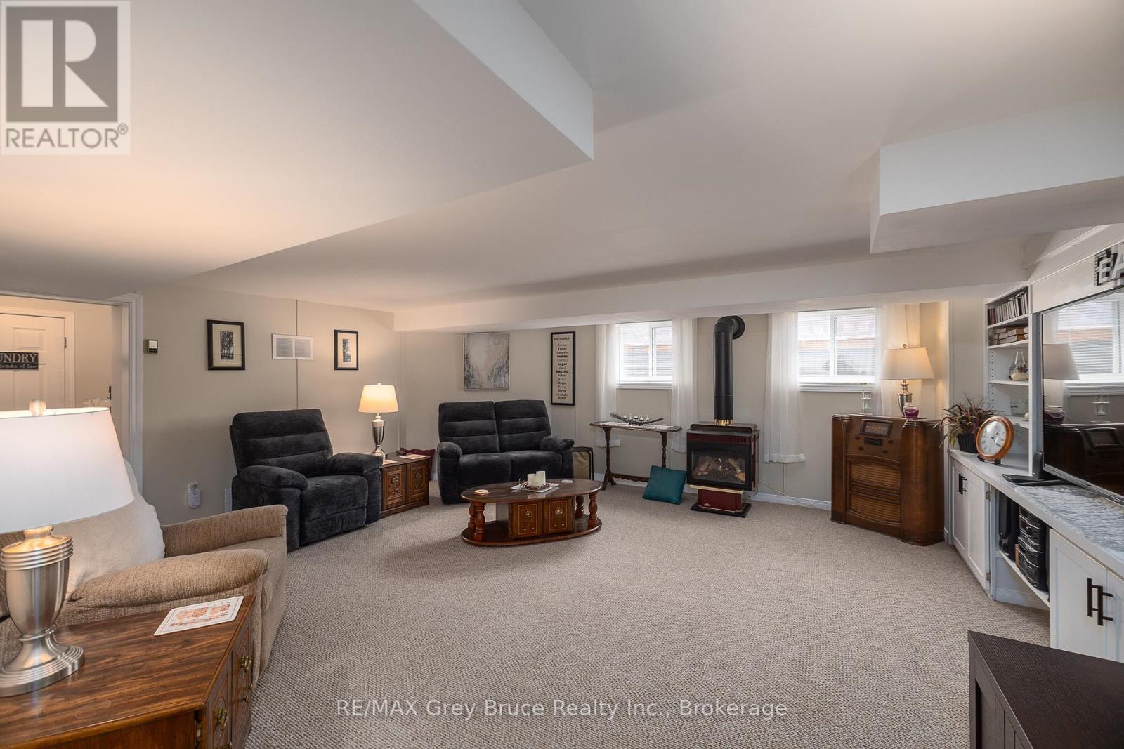 1295 4th Avenue W, Owen Sound, Ontario  N4K 4W7 - Photo 18 - X13061664