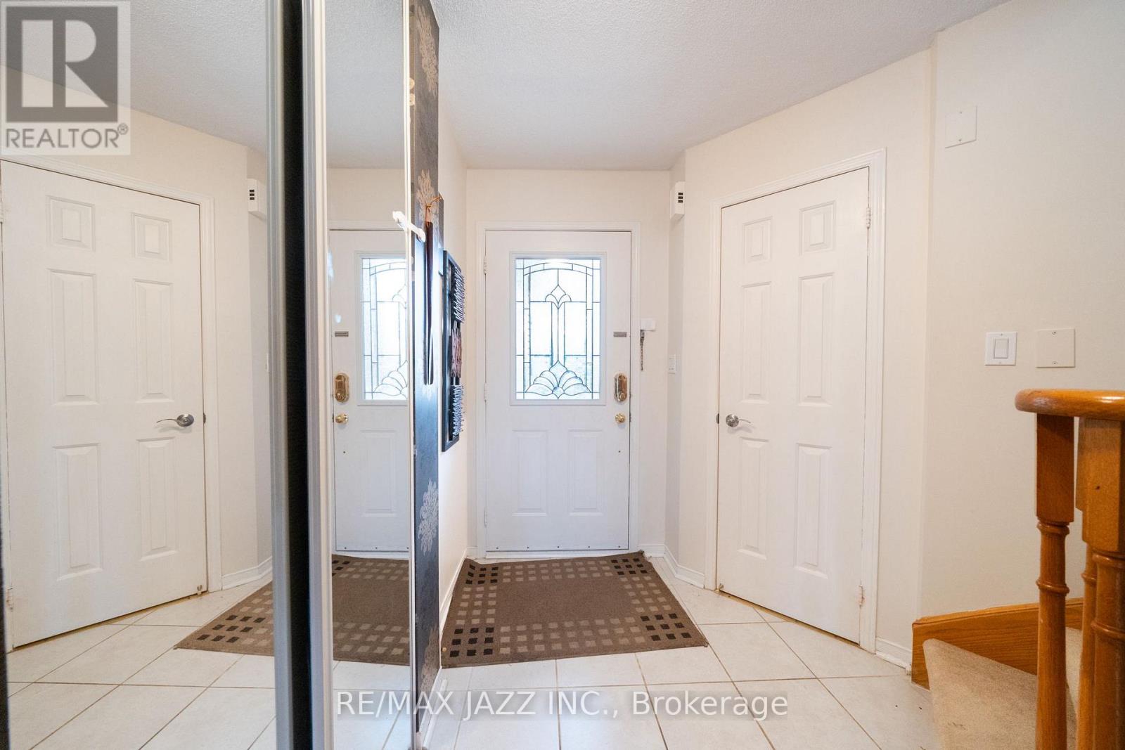 10 Pidduck Street, Clarington, Ontario  L1E 2W3 - Photo 3 - E13061650