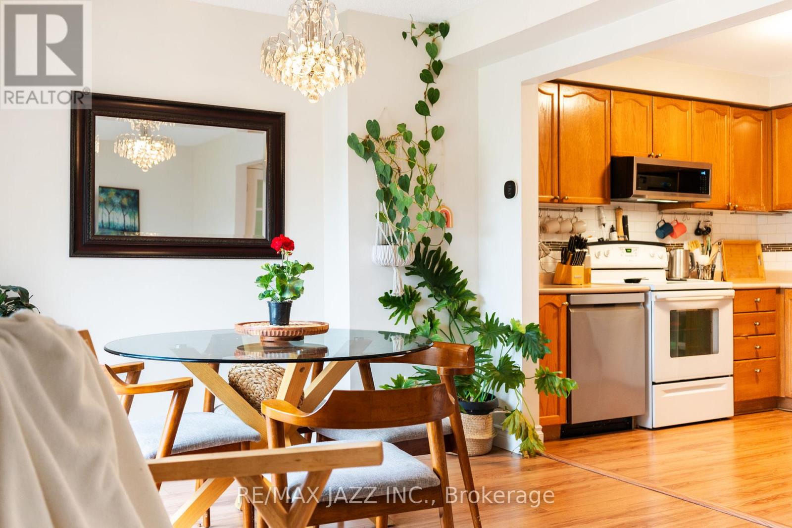 10 Pidduck Street, Clarington, Ontario  L1E 2W3 - Photo 8 - E13061650