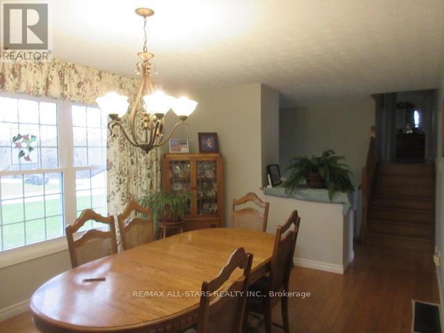 137 Reid Street, Kawartha Lakes (Bobcaygeon), Ontario  K0M 1A0 - Photo 16 - X13061584