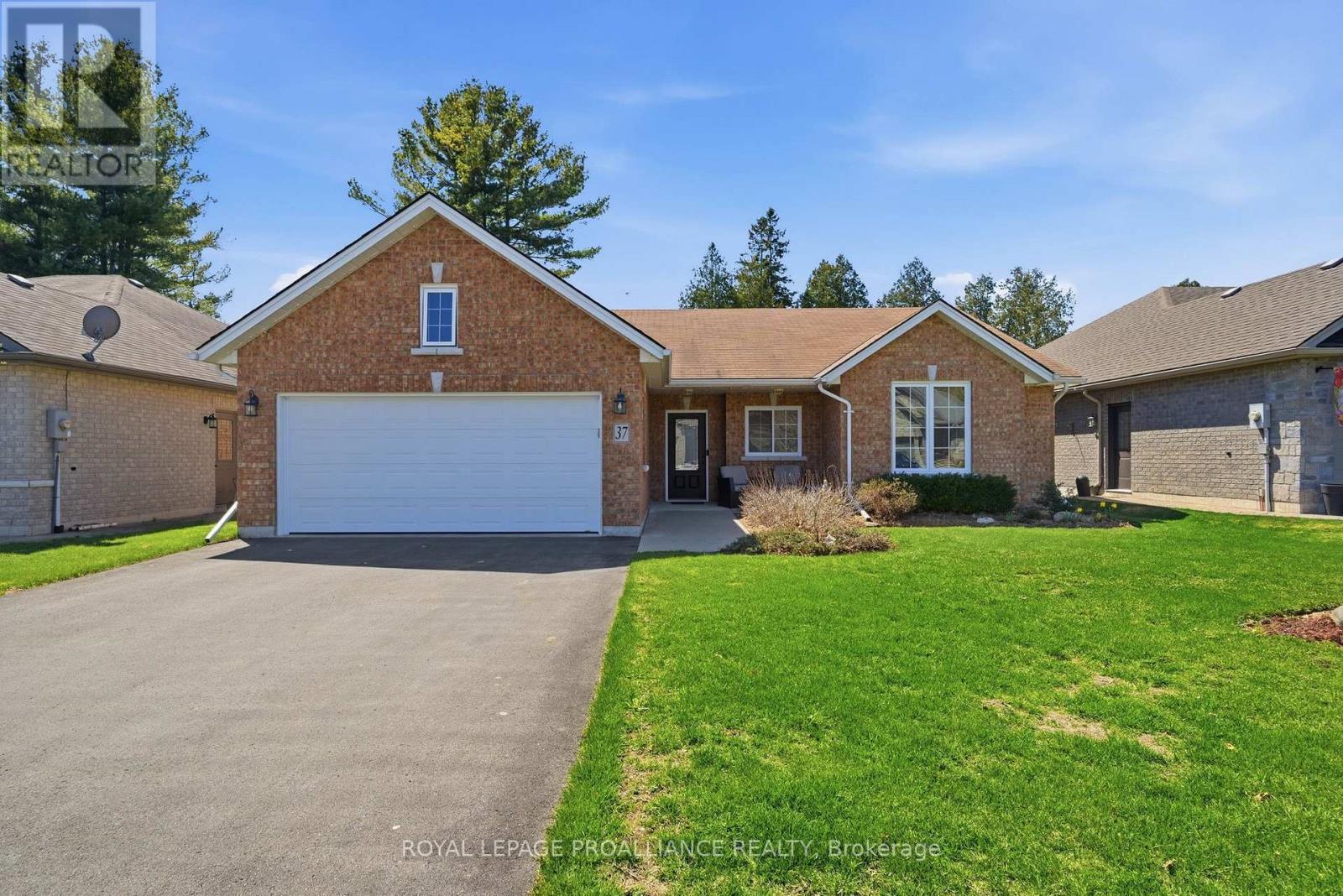 37 FOREST DRIVE, Brighton, Ontario